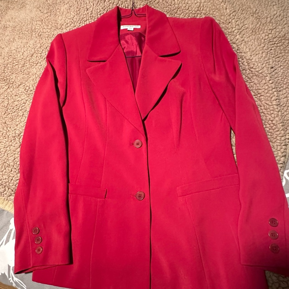 Amanda Smith Women's 10P Red Jacket - new with tags